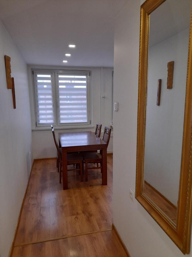 Apartament 44 Apartment *